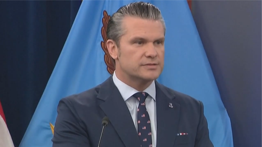 Bộ trưởng quốc phòng Mỹ: Lãnh tụ mới của Iran bị thương 