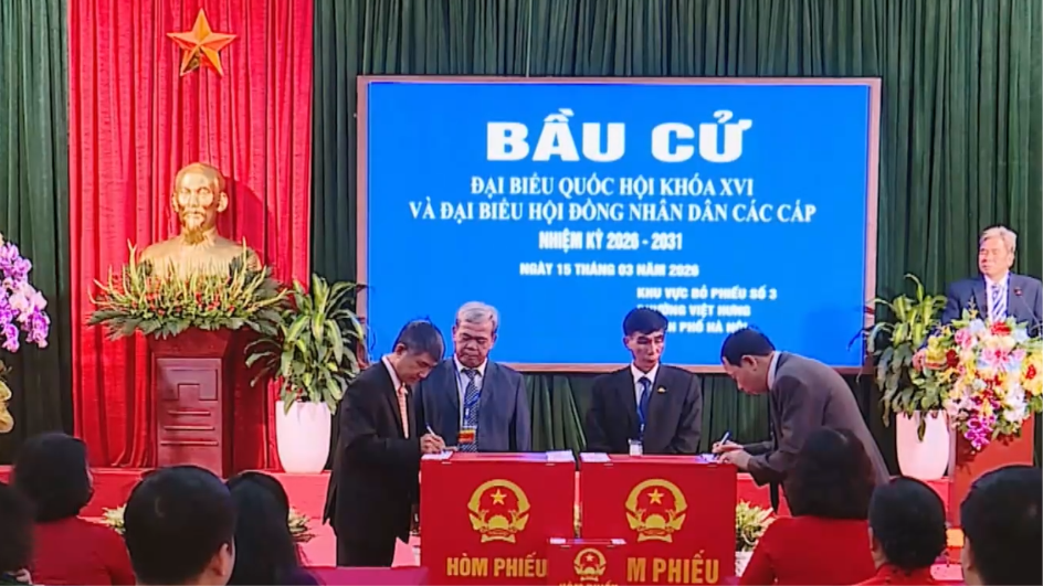 Cử tri Việt Hưng mong chờ ngày hội bầu cử