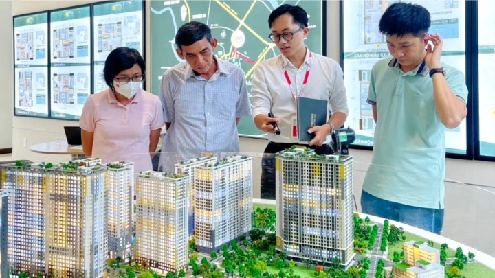 Áp lực lãi vay, người mua nhà dè dặt