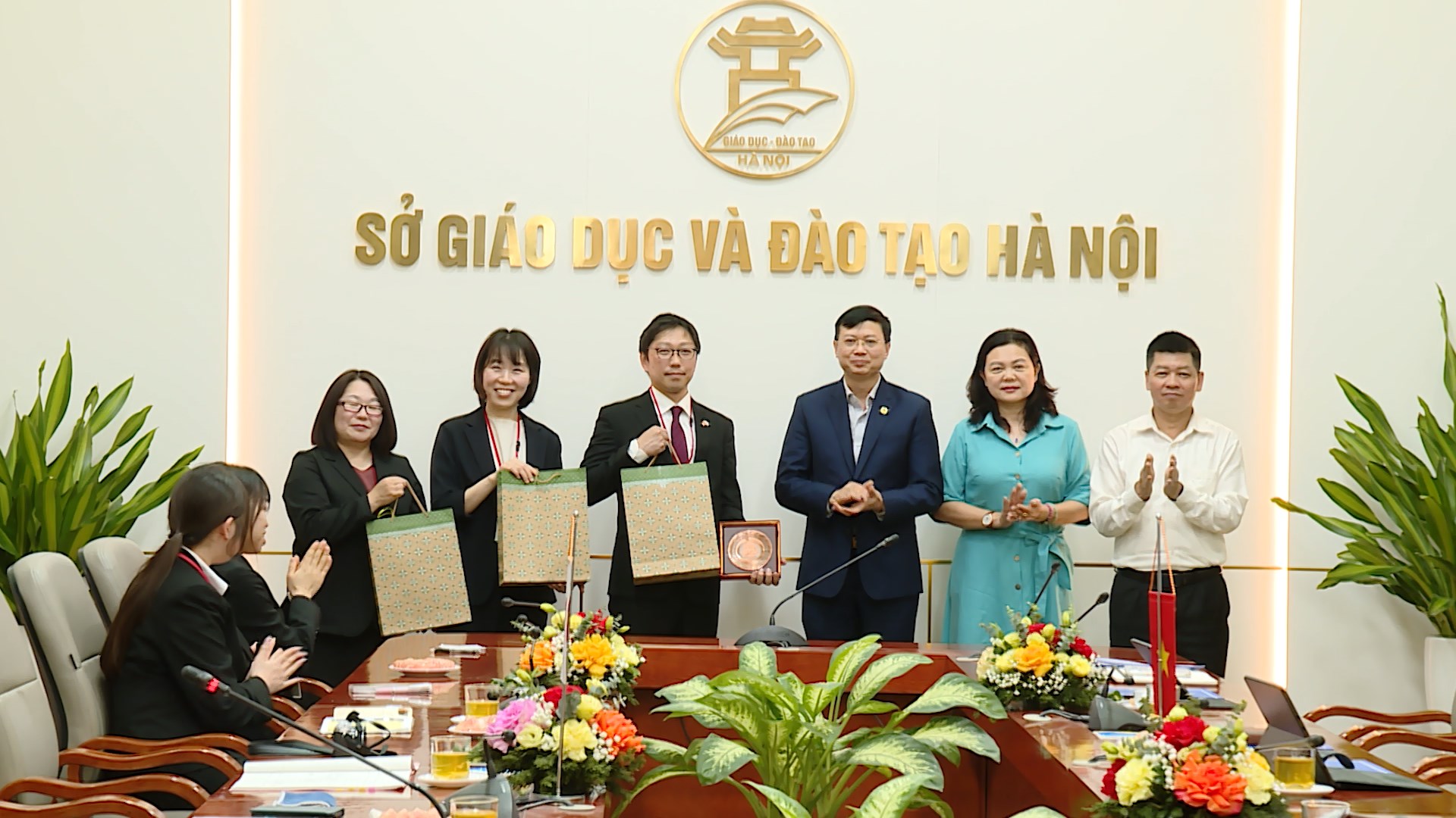 Thúc đẩy hợp tác giáo dục giữa Hà Nội và Fukuoka