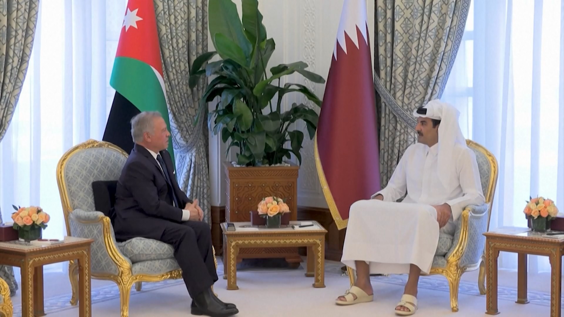 Quốc vương Jordan thăm Qatar