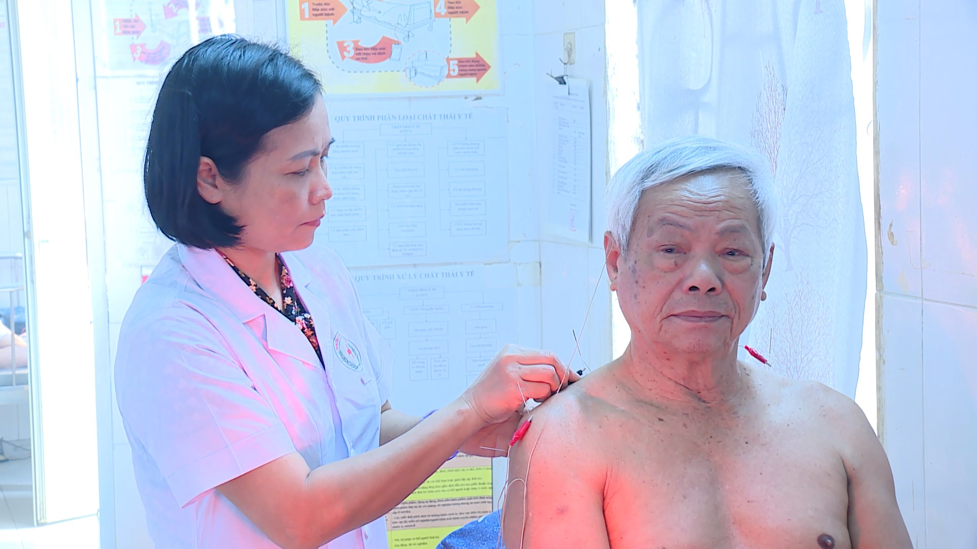 Phát huy hiệu quả y học cổ truyền tại tuyến y tế cơ sở