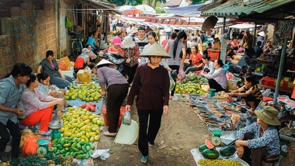 Đi chợ phiên Hạ Bằng