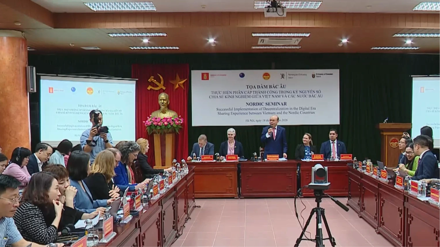 Các nước Bắc Âu chia sẻ kinh nghiệm về phân cấp, phân quyền