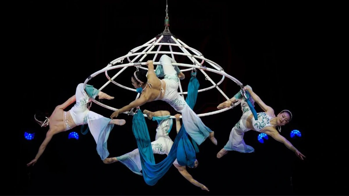 Tiết mục 'Đu nón' vinh dự lọt vào 'Oscar' xiếc thế giới