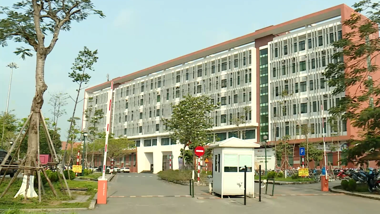 Di dời Trường đại học, Hà Nội mở rộng quỹ đất nội đô