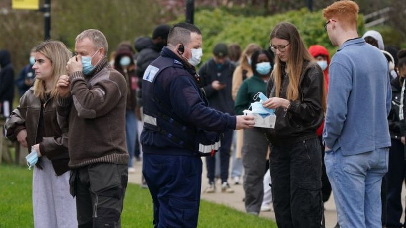 Anh trấn an công chúng trước nguy cơ bùng phát dịch viêm màng não