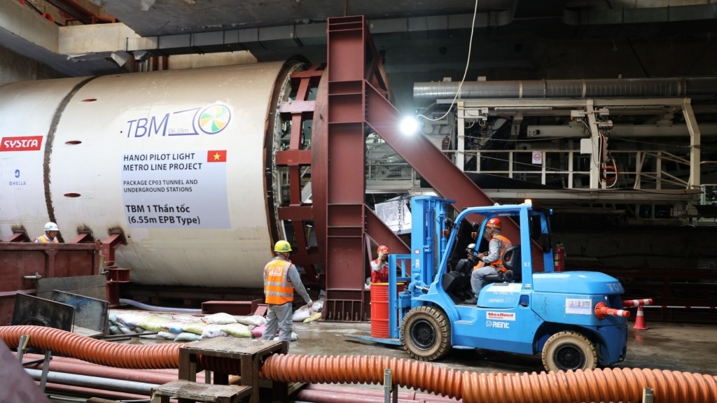 Đẩy nhanh tiến độ khoan hầm dự án Metro Nhổn