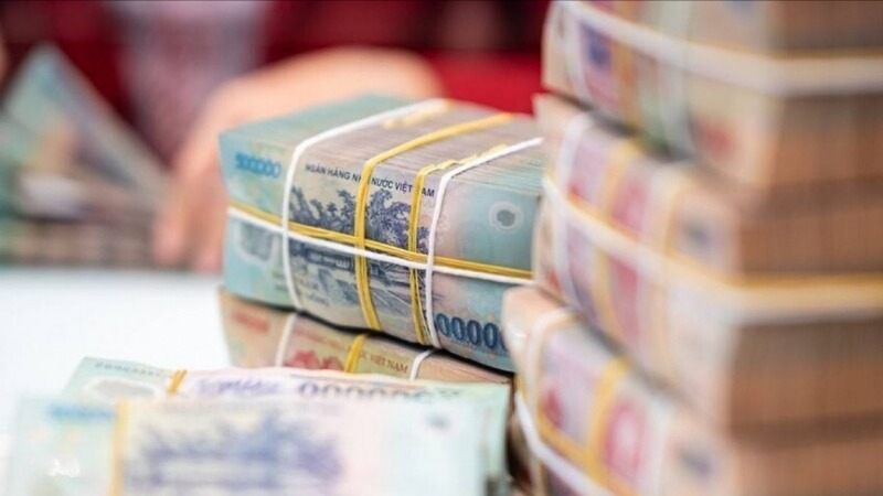 Lãi suất liên ngân hàng kỳ hạn dài tăng mạnh