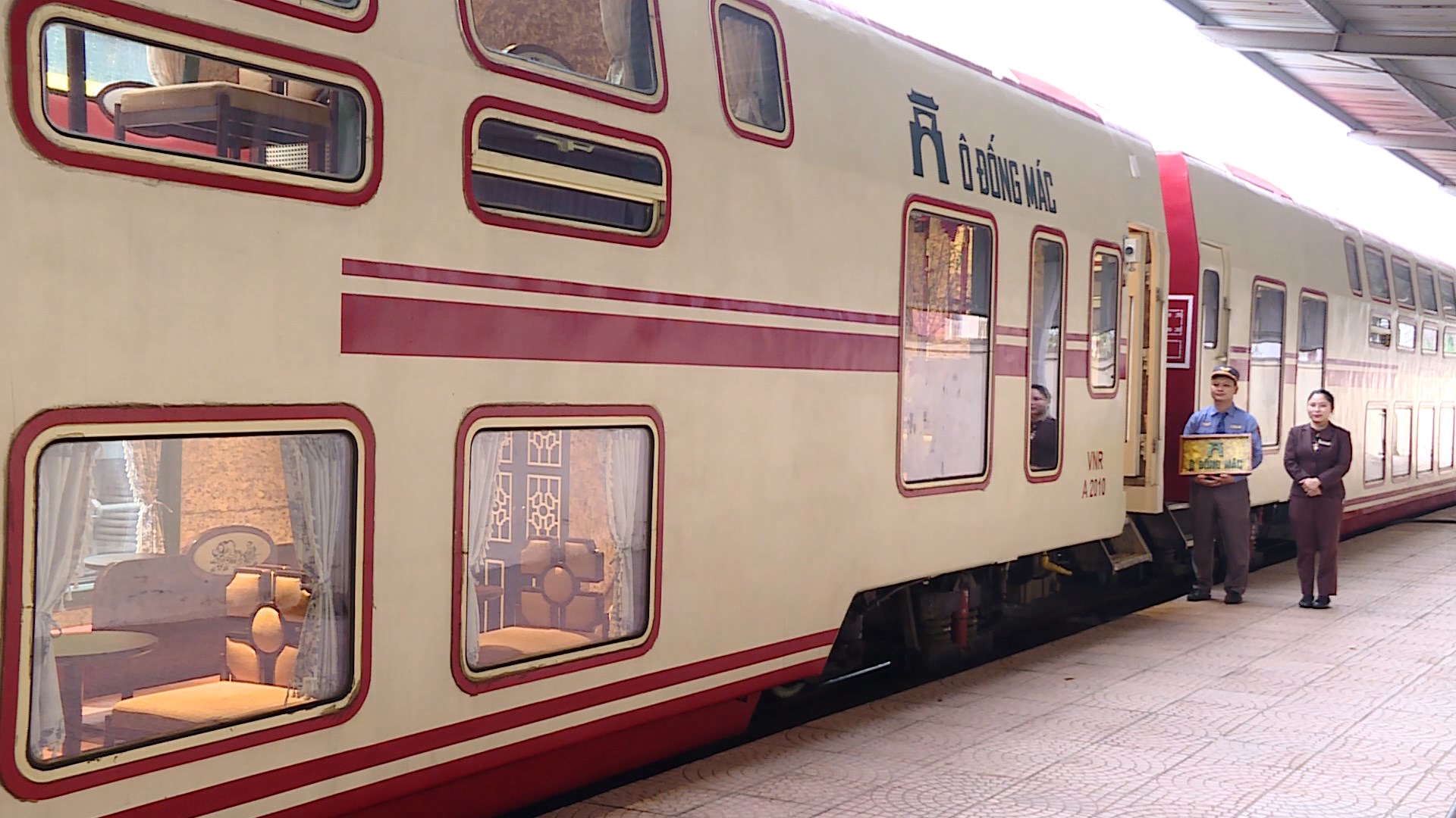 Chuyến tàu '5 cửa ô' – hành trình ký ức