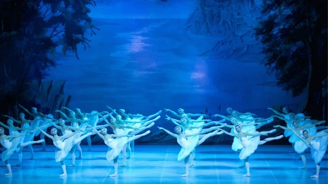 Nhà hát ballet Nga biểu diễn 'Hồ Thiên nga' tại Hà Nội