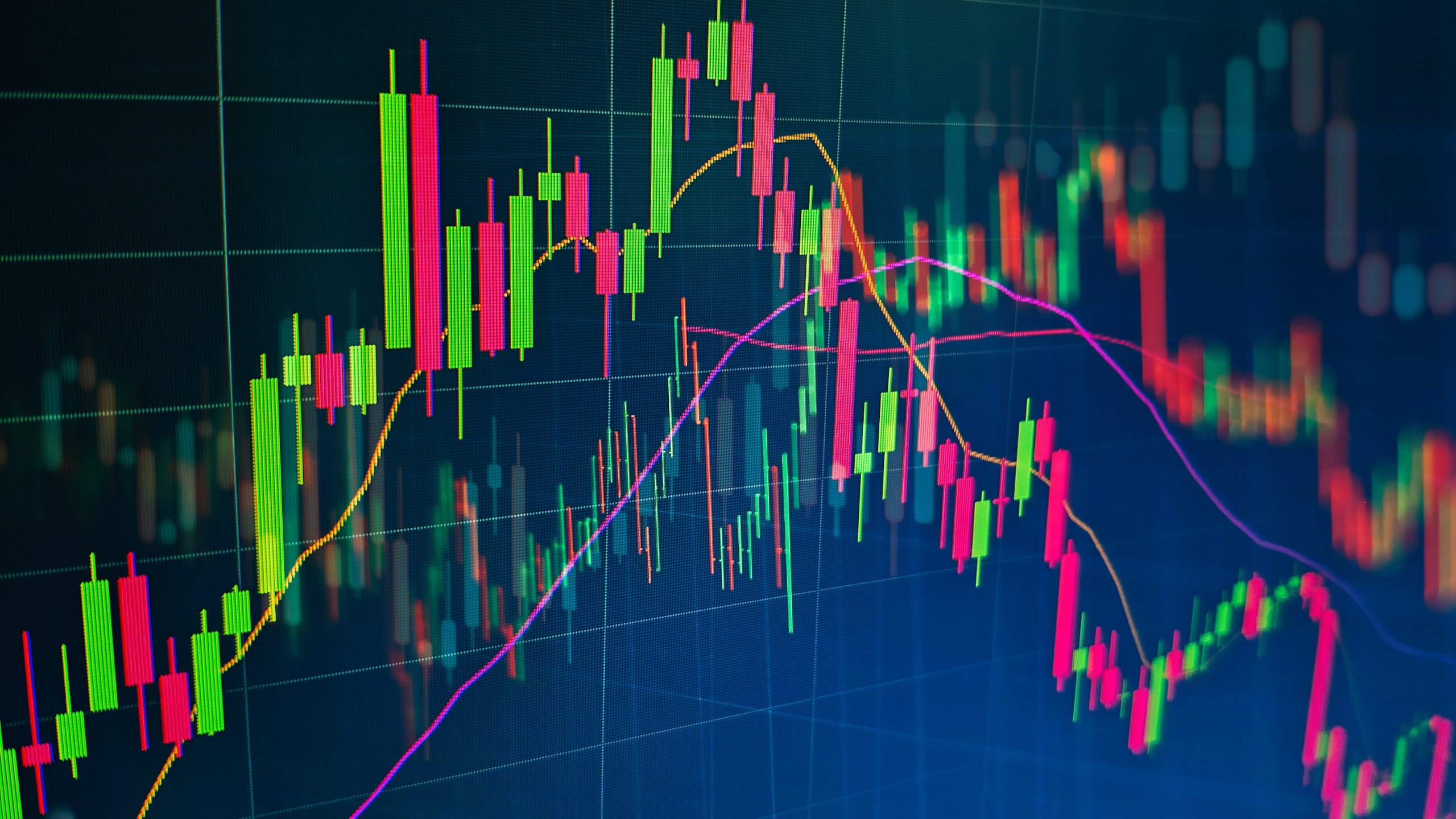 Thị trường chứng khoán giảm điểm tuần thứ ba liên tiếp