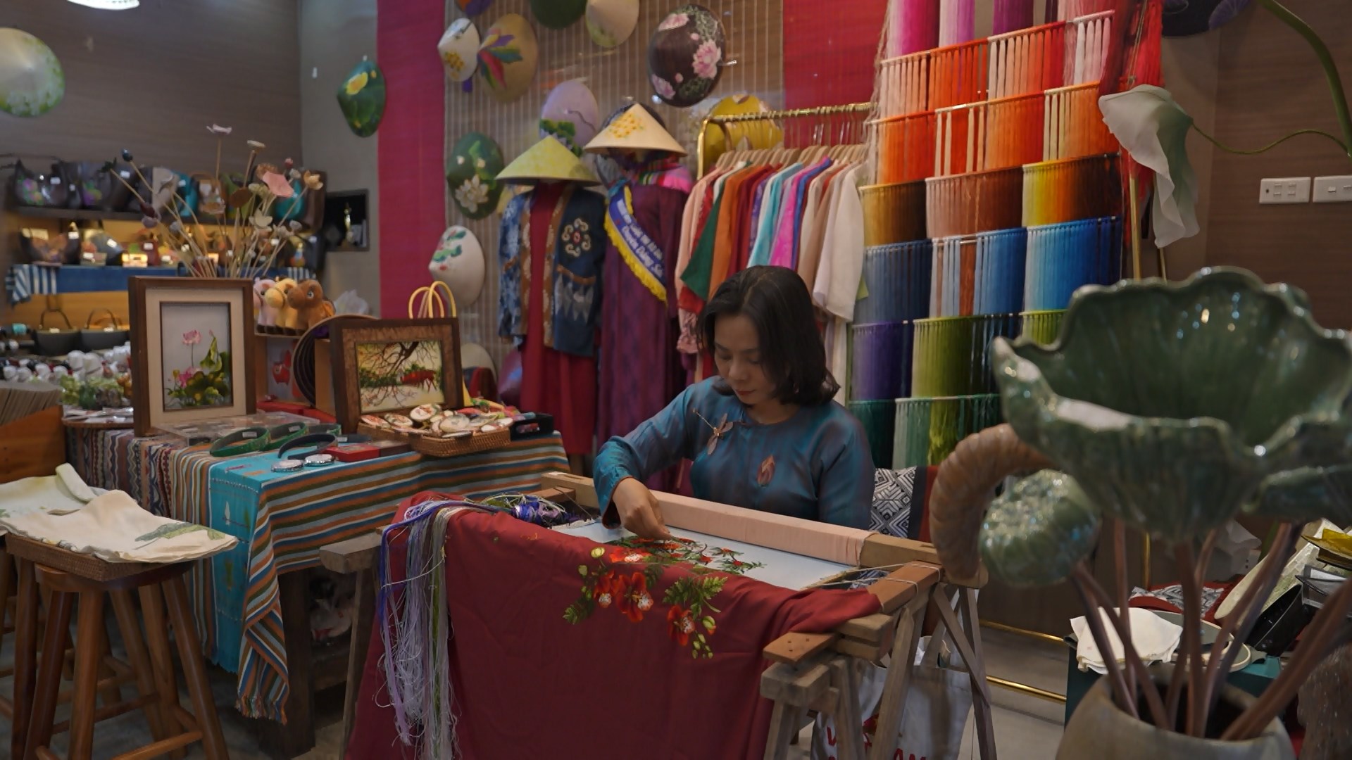 Quà Hà Nội: Giá trị từ văn hóa