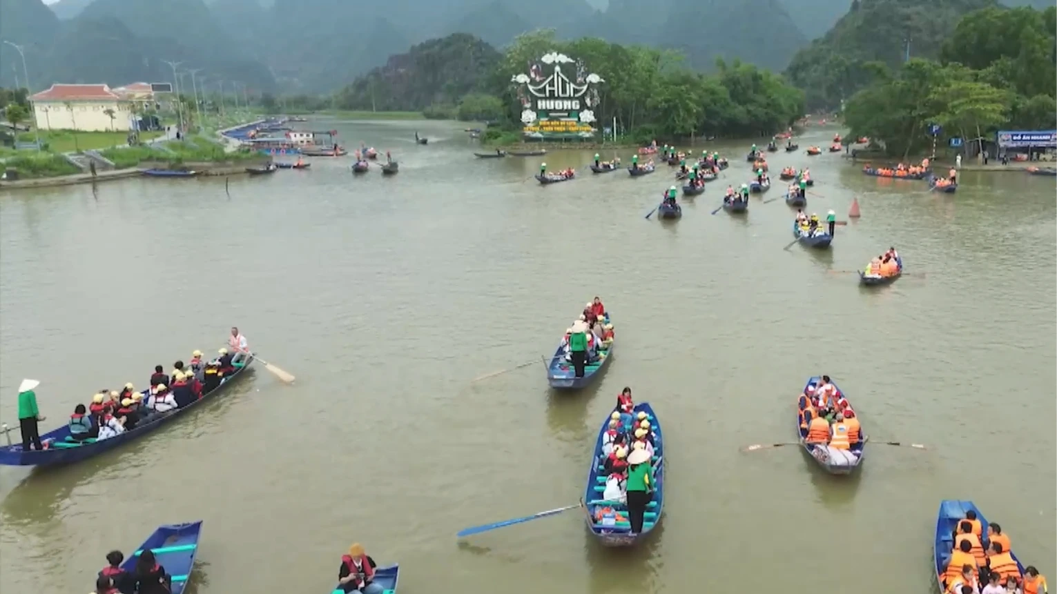 Chùa Hương: Điểm đến của Du xuân hữu nghị 2026