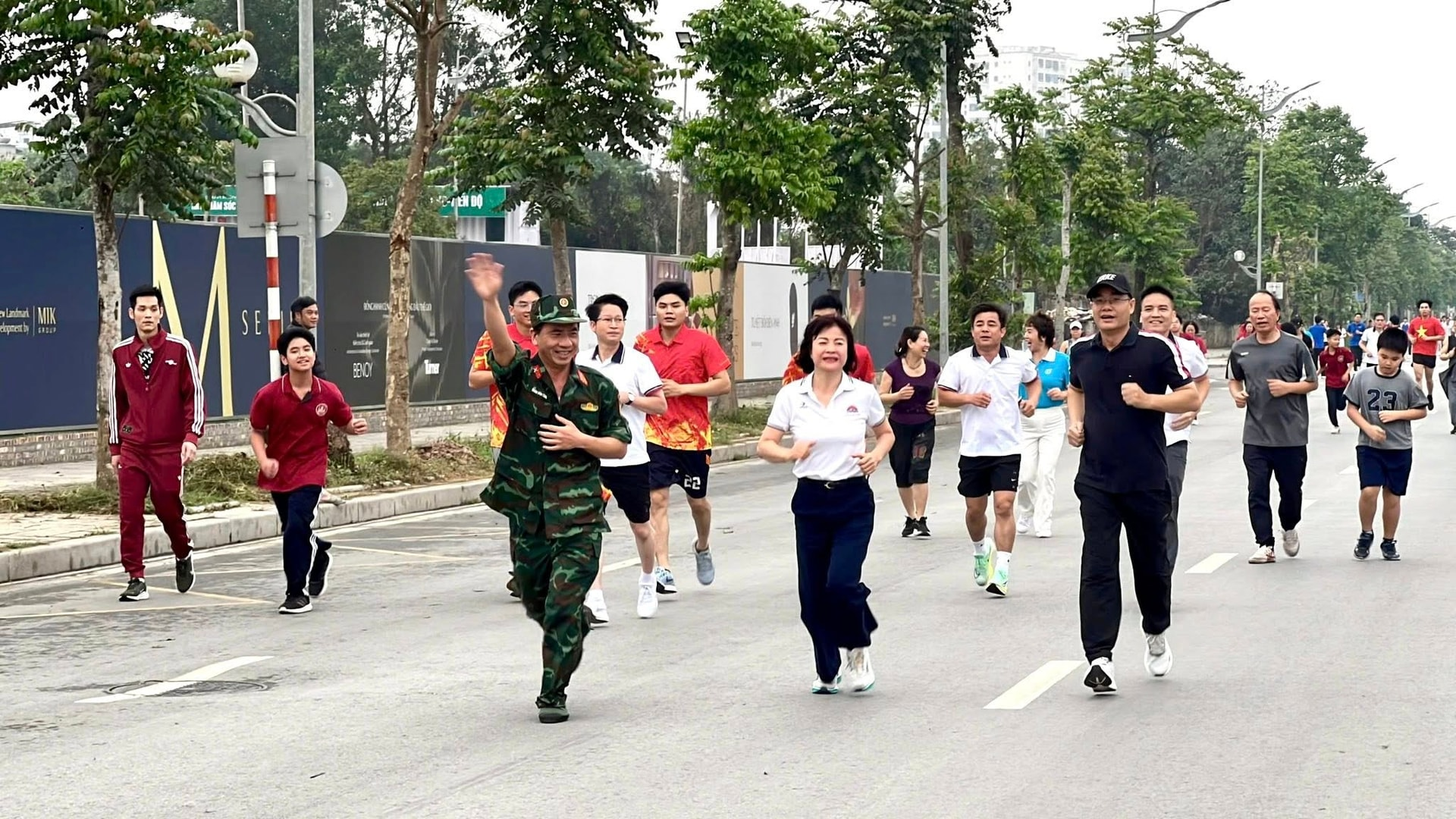 Sôi nổi Ngày chạy vì sức khỏe toàn dân tại phường Bồ Đề