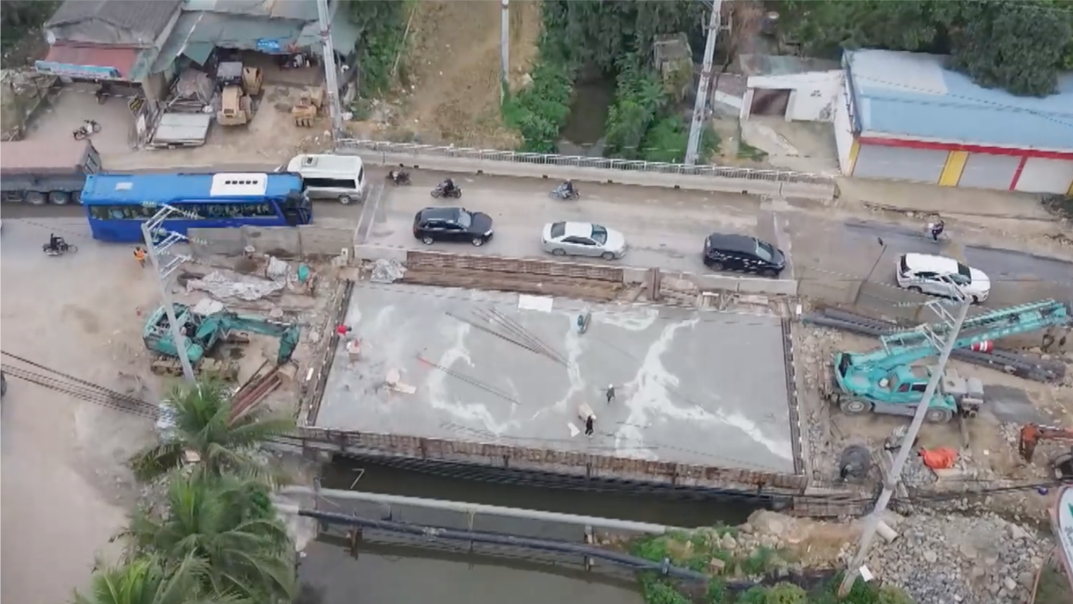 Đẩy nhanh thi công các cây cầu trên tuyến tỉnh lộ 414