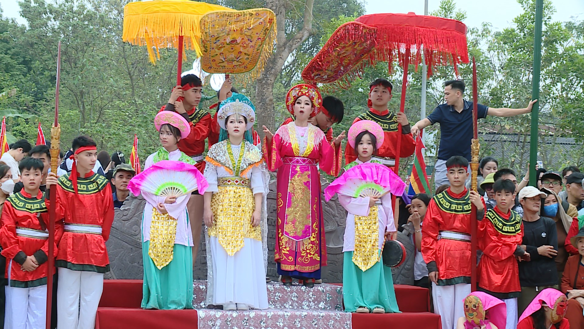 Vai trò của cộng đồng trong trao truyền di sản