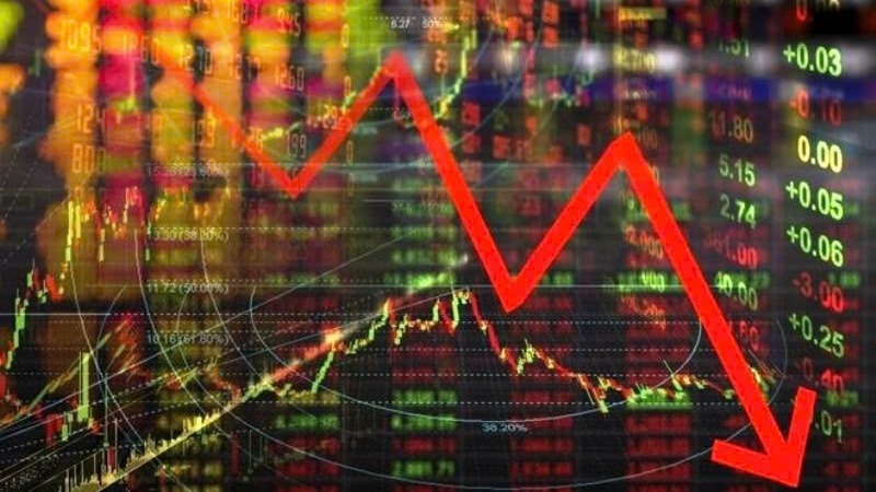 Chứng khoán lao dốc, VN-Index thủng mốc 1.600 điểm