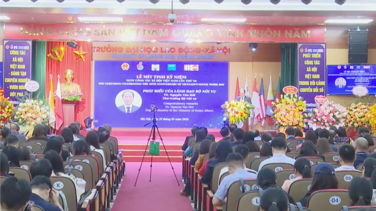 Công tác xã hội lấy người dân làm trung tâm