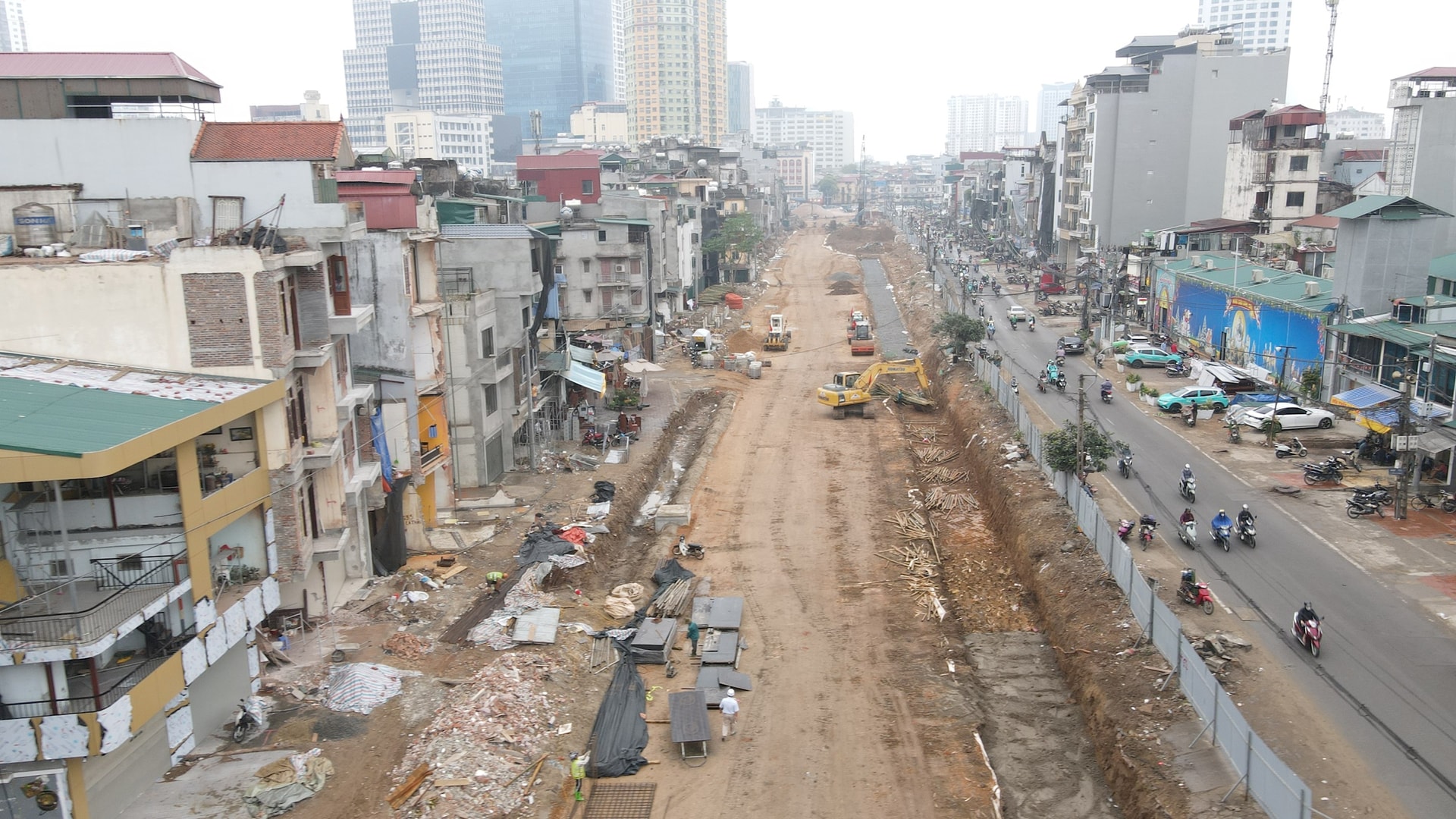 Thi công 3 ca 4 kíp đưa Vành đai 1 về đích đúng hẹn