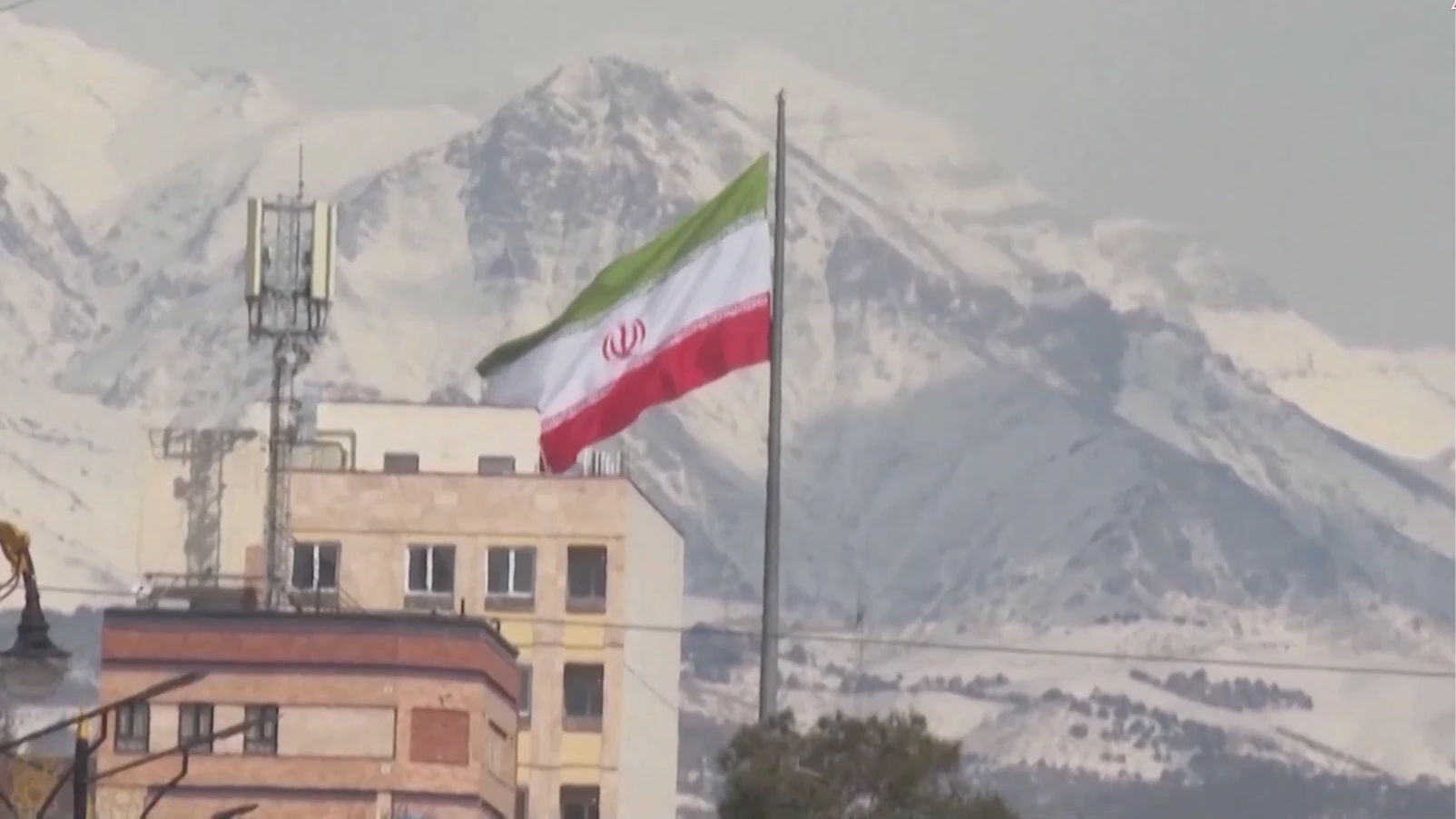 Ông Trump tuyên bố dừng tấn công hạ tầng năng lượng Iran