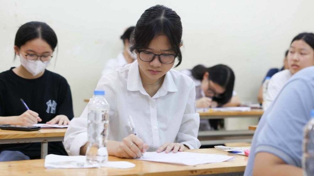 Chinh phục kỳ thi vào lớp 10