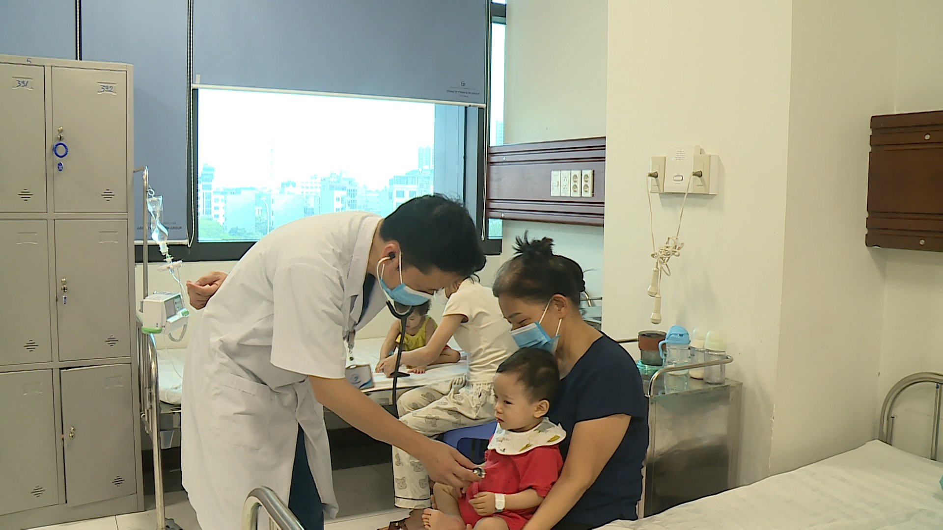 Virus RSV vào mùa, trẻ nhập viện tăng