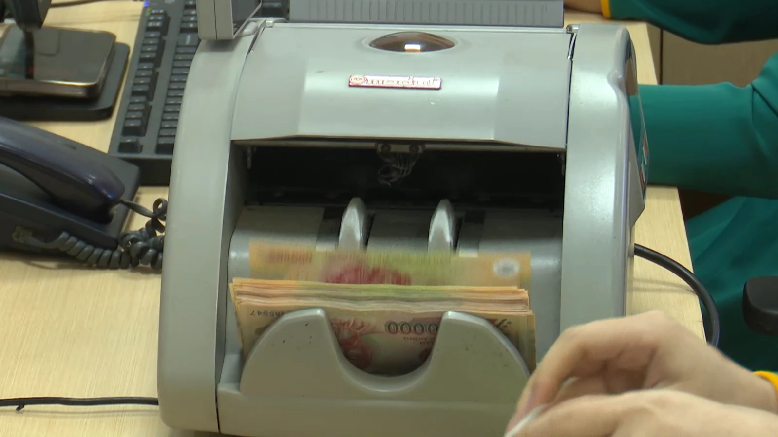 Lãi vay mua nhà tăng cao, dòng tiền đầu tư chuyển hướng