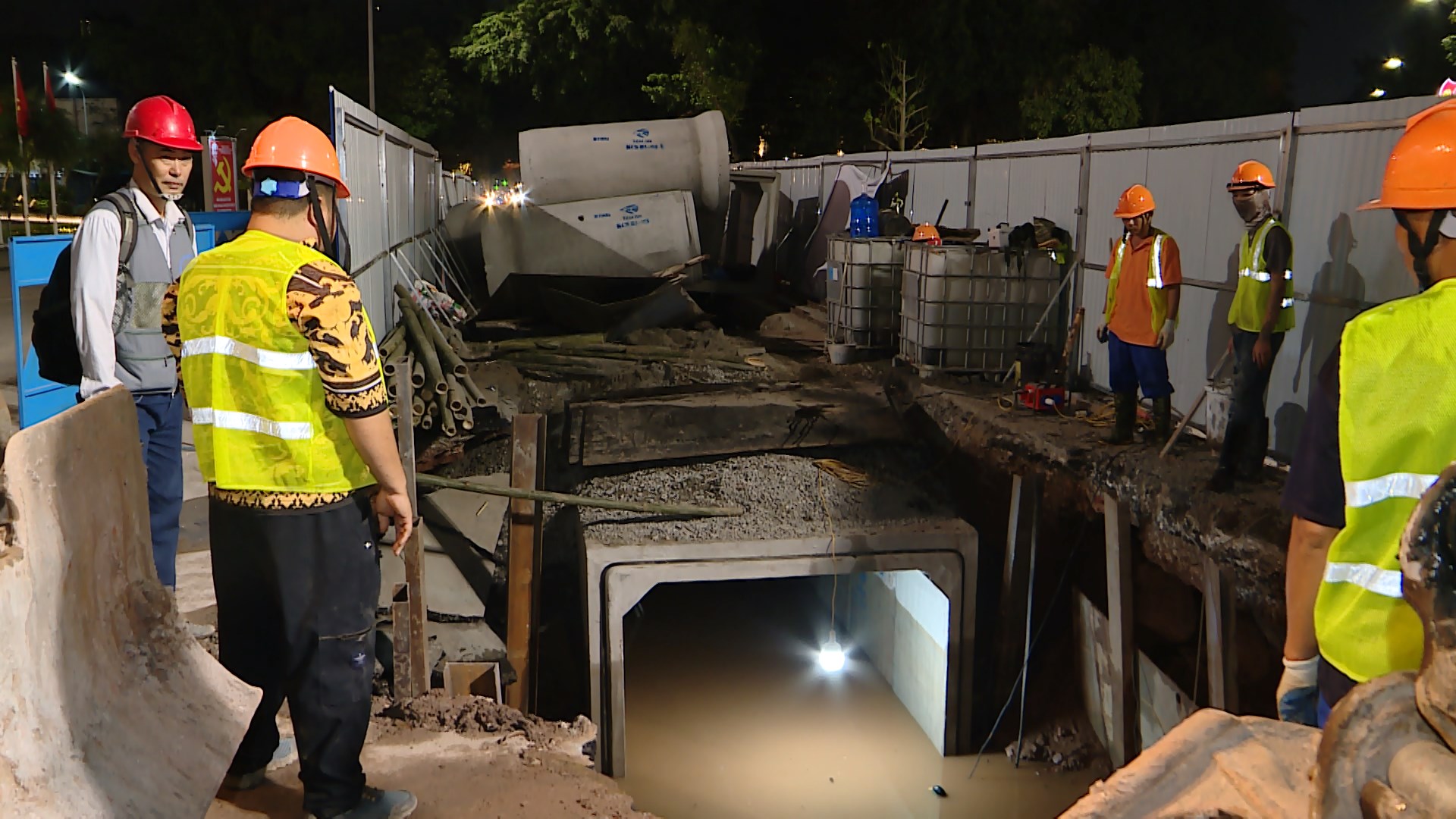 Cải tạo hạ tầng thoát nước nhiều tuyến phố trong nội đô