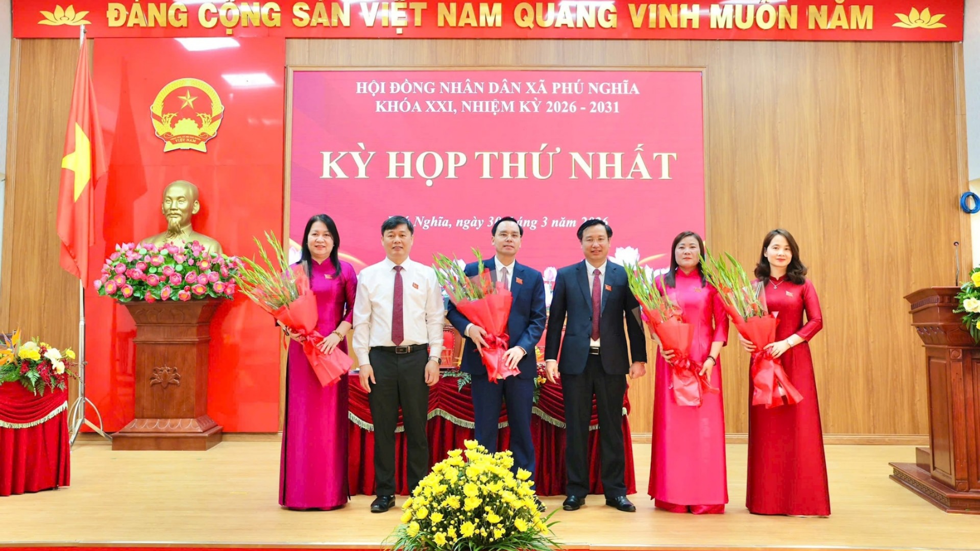 Xã Phú Nghĩa kiện toàn lãnh đạo HĐND tại kỳ họp thứ nhất