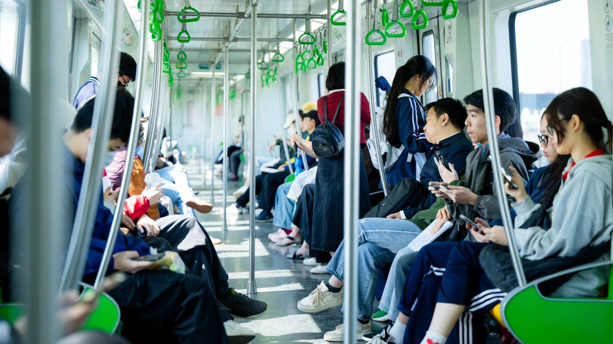 Người dân thay đổi thói quen di chuyển trước áp lực giá xăng dầu