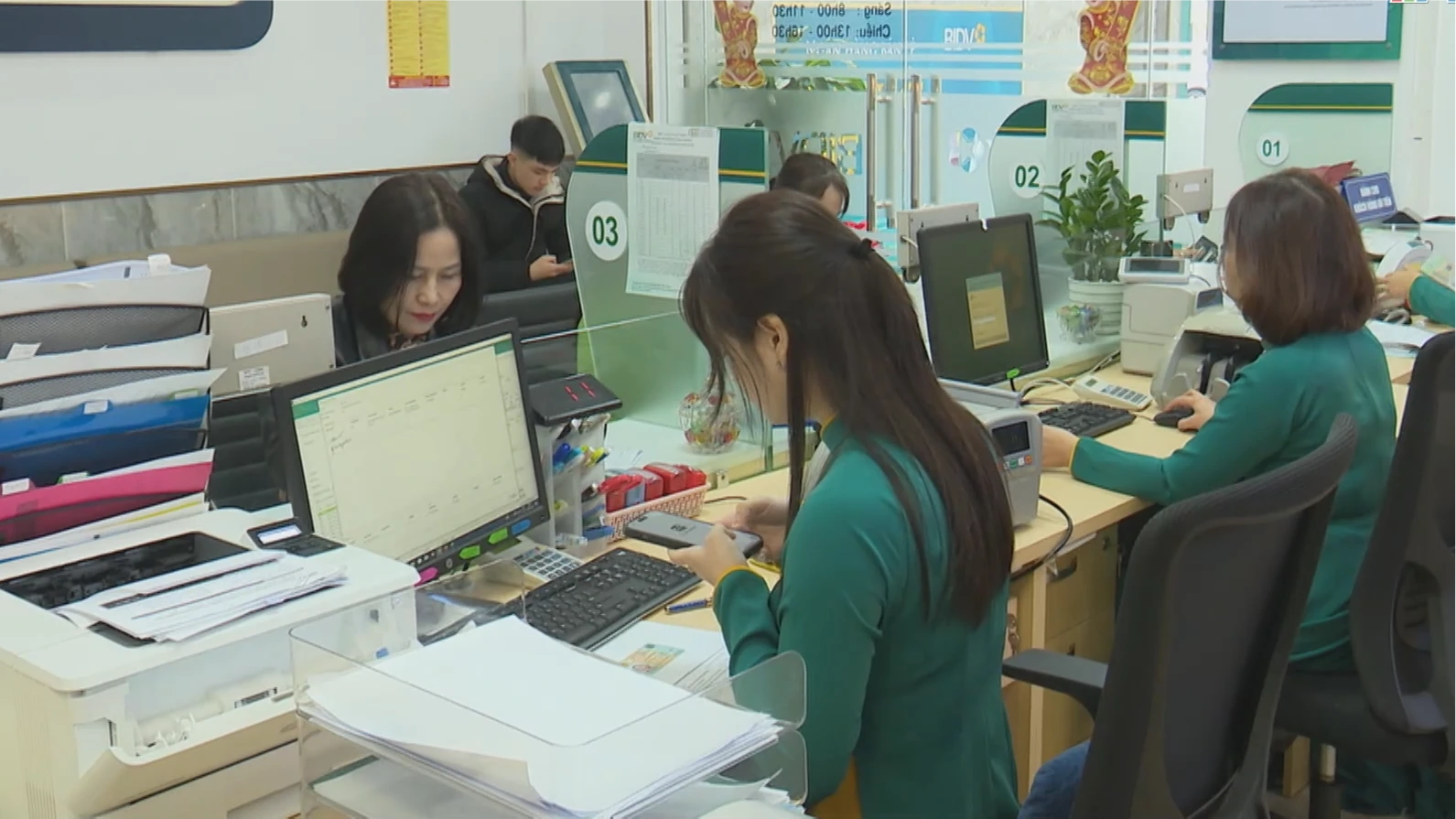 Lãi suất vay 13-14% gây áp lực mạnh lên thị trường BĐS