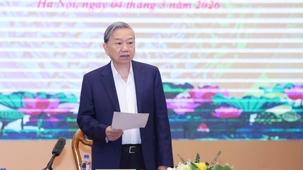 Sớm ban hành quy định về công tác chính trị, tư tưởng