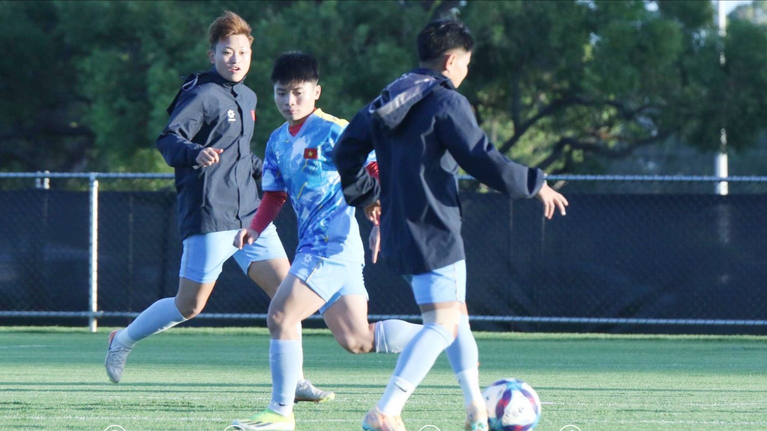 Tuyển nữ Việt Nam sẵn sàng cho trận ra quân gặp Ấn Độ