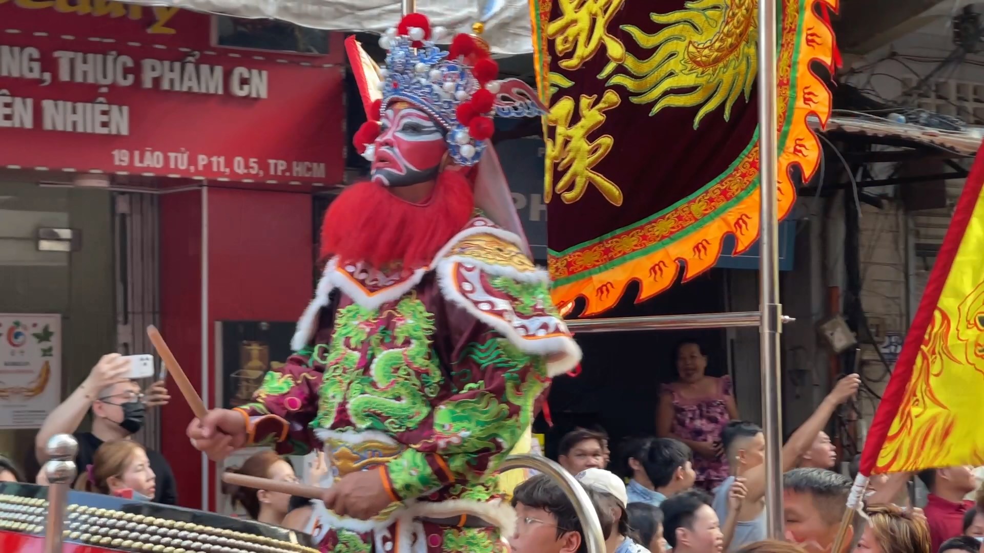 Tưng bừng lễ hội Tết Nguyên tiêu tại TP.HCM