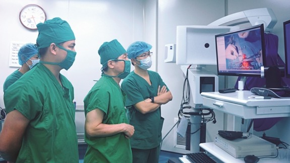 Bệnh viện thời công nghệ