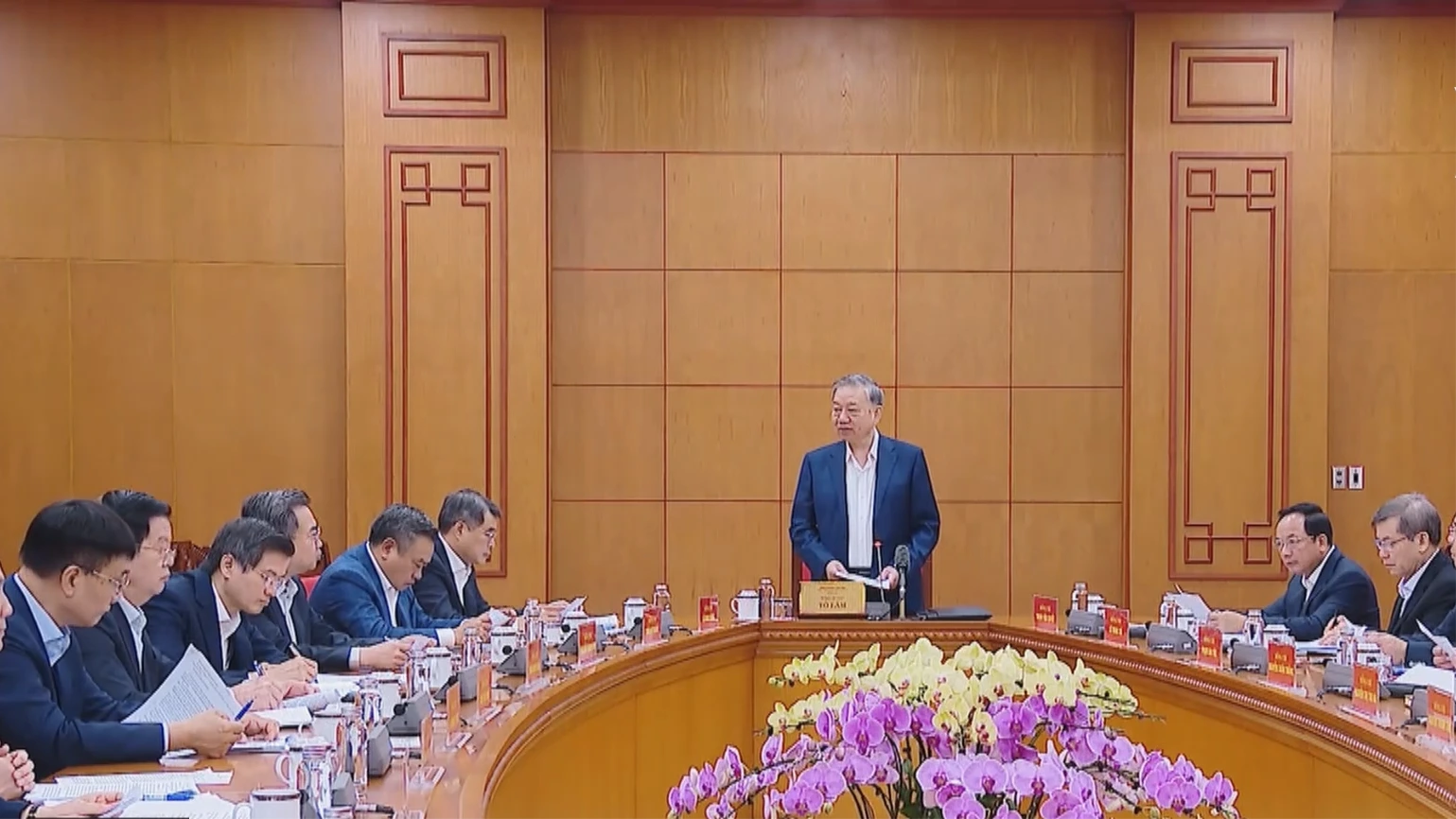 Nâng cao chất lượng cán bộ cơ sở là nhiệm vụ thường xuyên, chiến lược, lâu dài