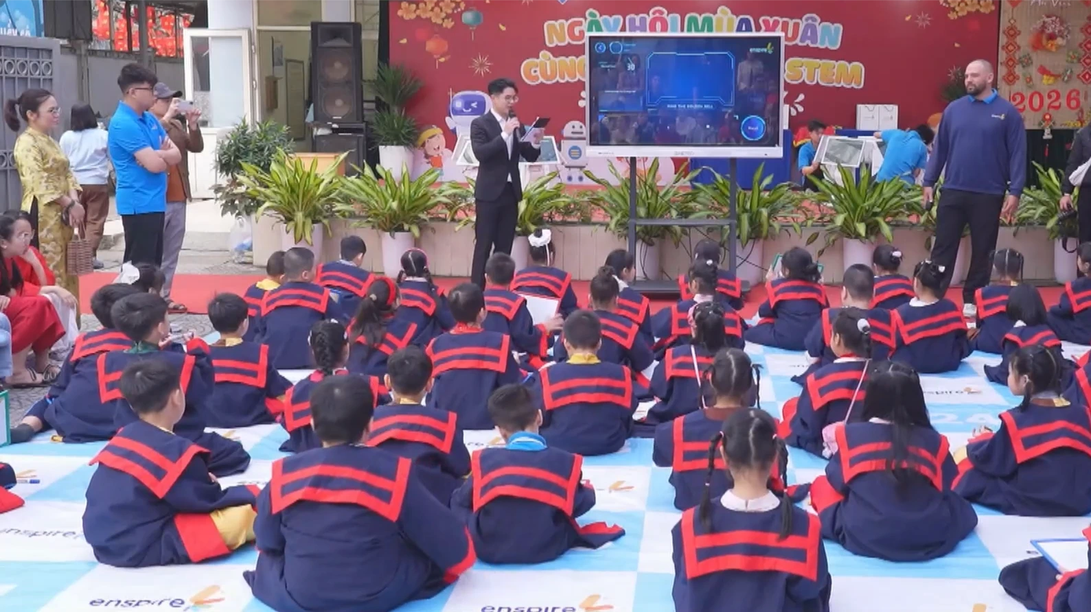 Học sinh sáng tạo STEM tự tin chinh phục ngôn ngữ