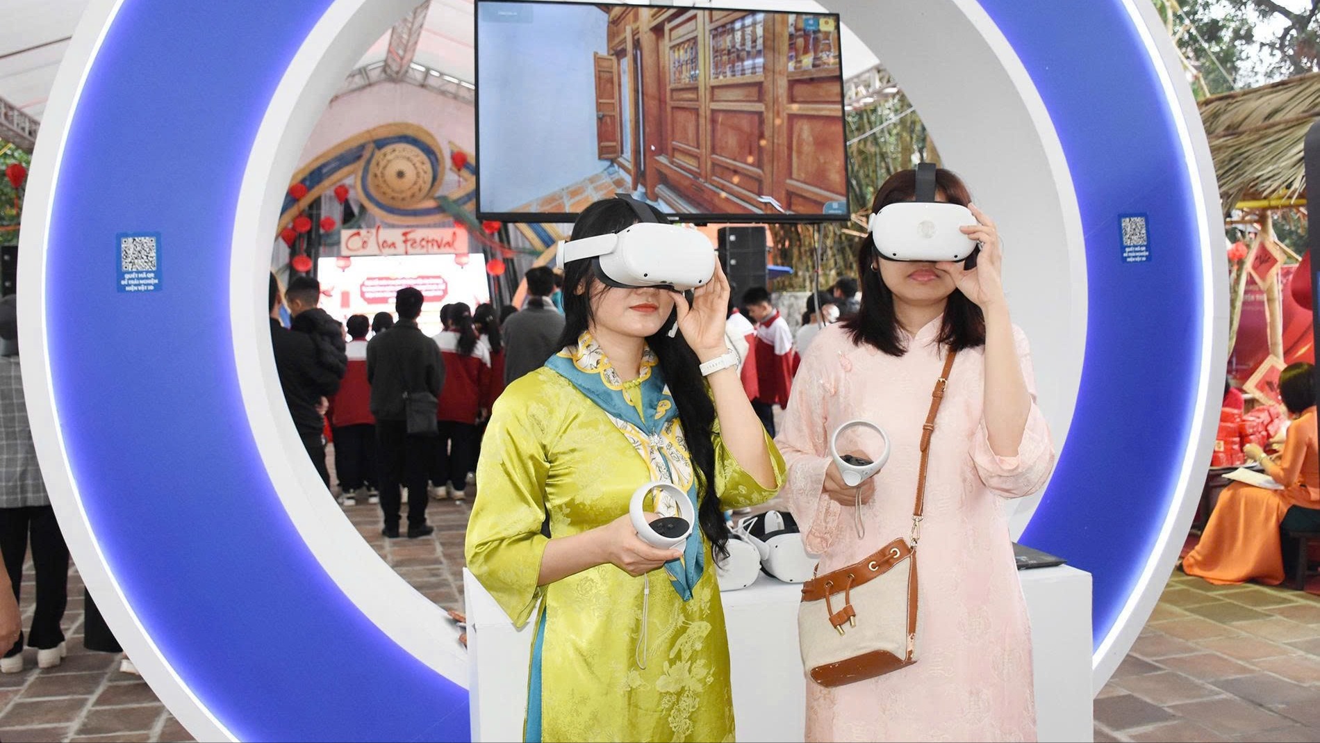 Ứng dụng chuyển đổi số trong quản lý Lễ hội đầu xuân