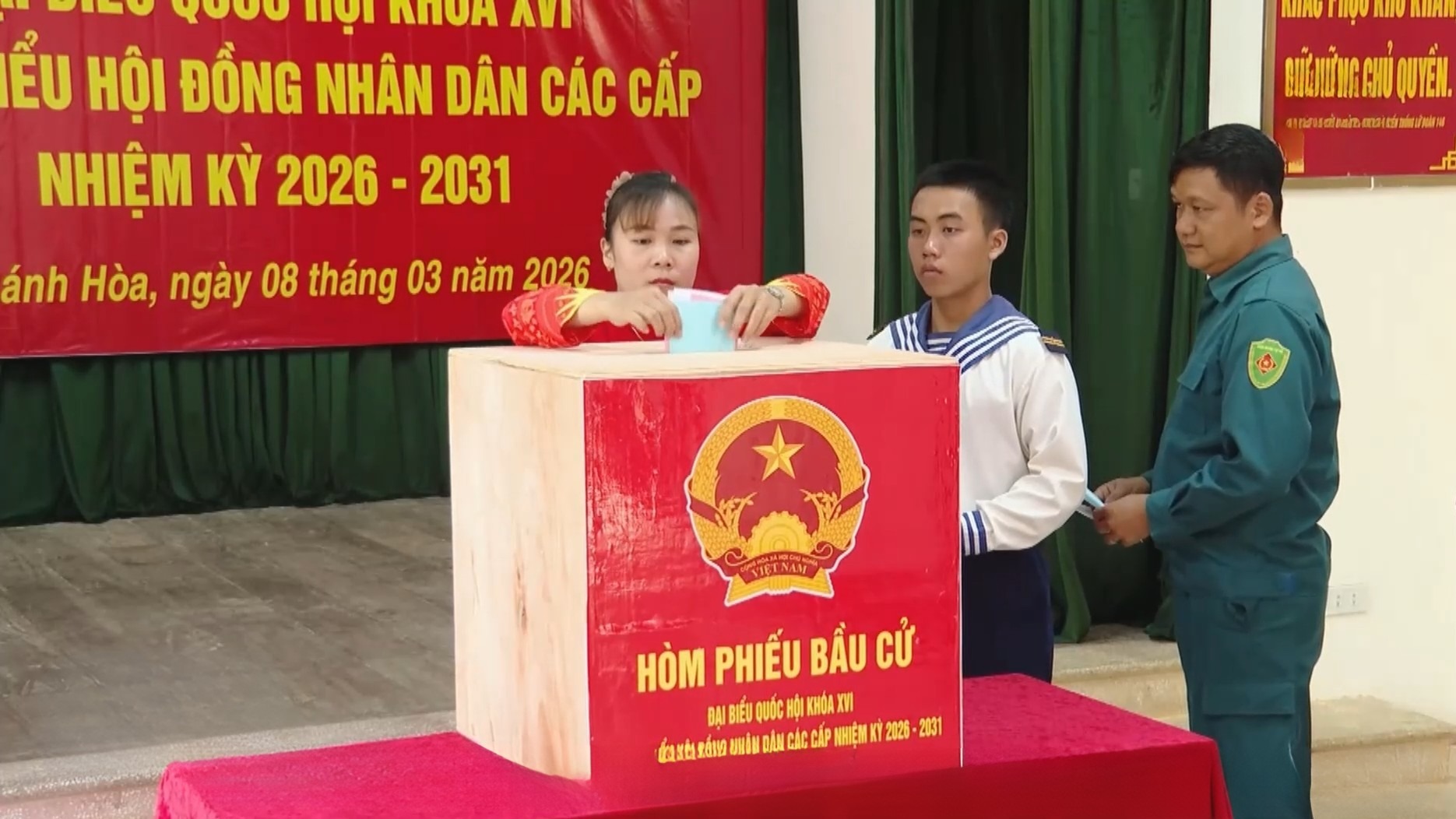 Những lá phiếu bầu cử sớm ở Trường Sa