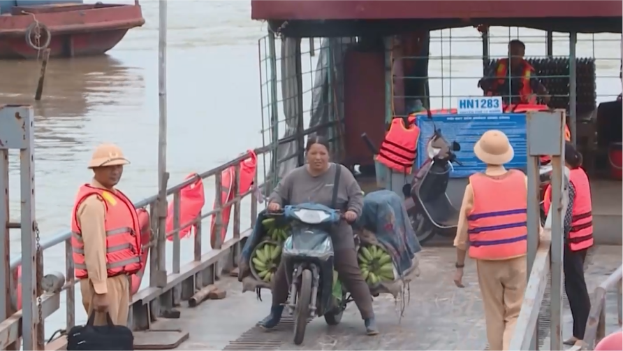 Hà Nội tăng cường bảo đảm ATGT đường thủy nội địa