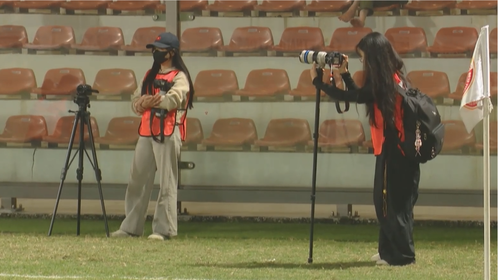 Nữ phóng viên thể thao trong thời đại số