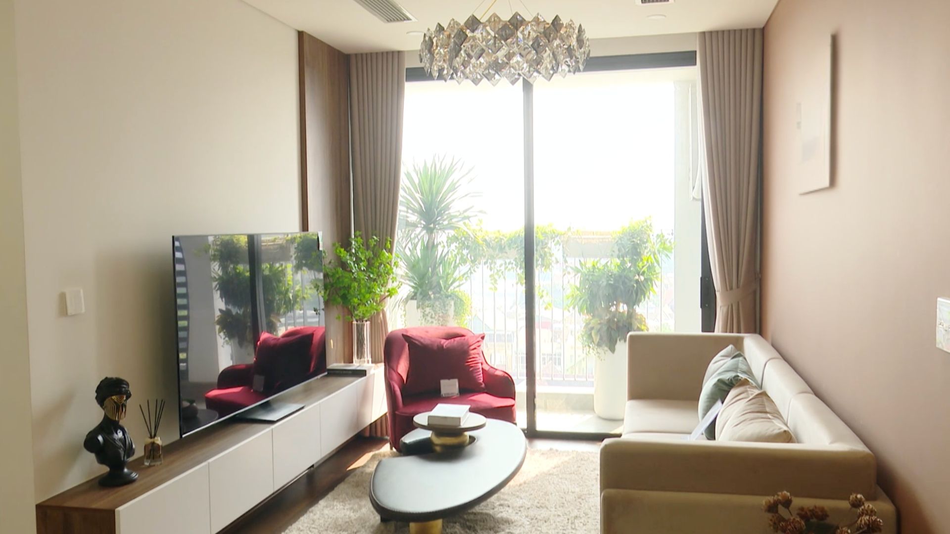 Đề xuất địa phương quyết định trần giá nhà thương mại phù hợp