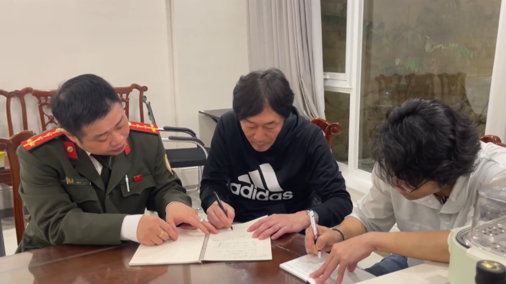 Tăng cường đấu tranh bảo đảm an ninh, an toàn bầu cử 