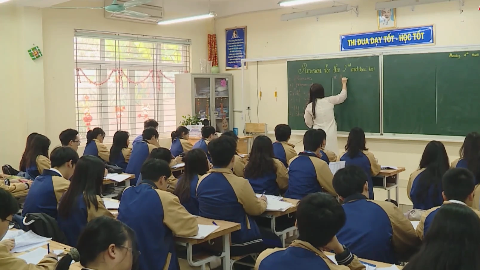 Hà Nội sớm hoàn thiện tài liệu giáo dục địa phương