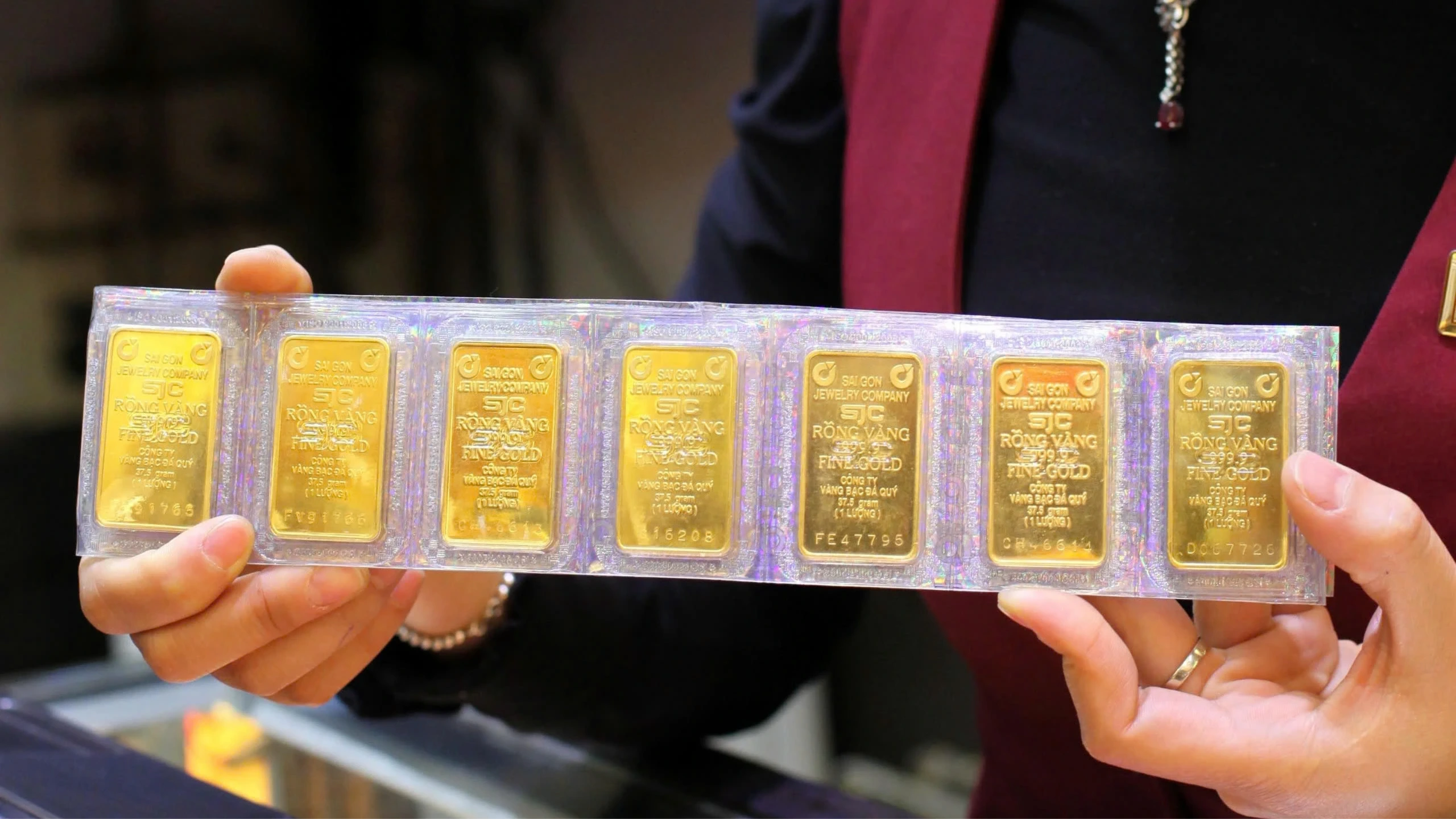 Giá vàng tăng hơn 3 triệu đồng/lượng