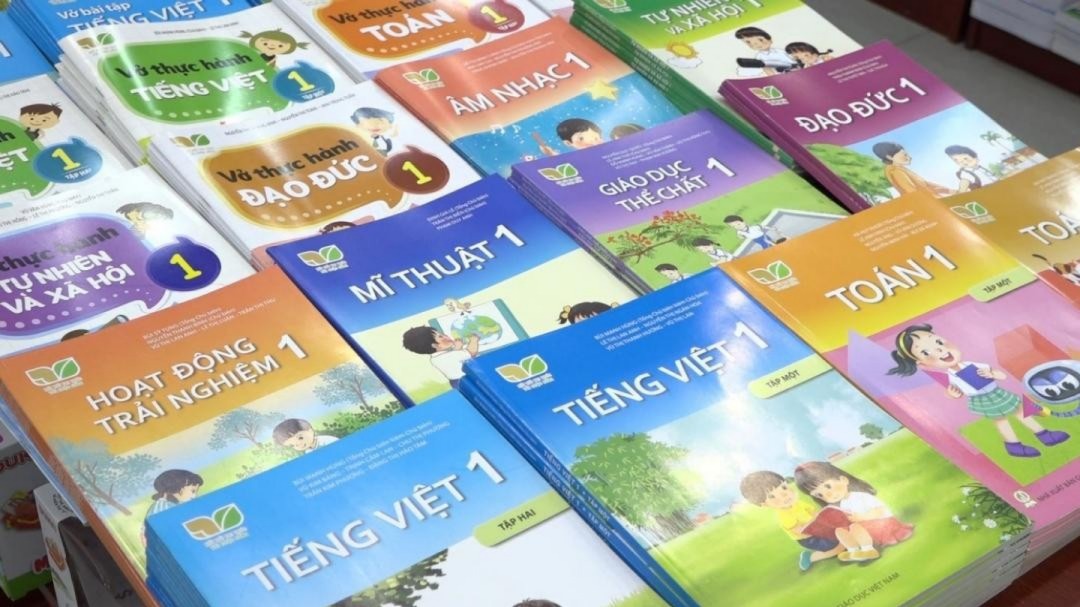 Dự kiến miễn phí sách giáo khoa trên cả nước từ năm 2029
