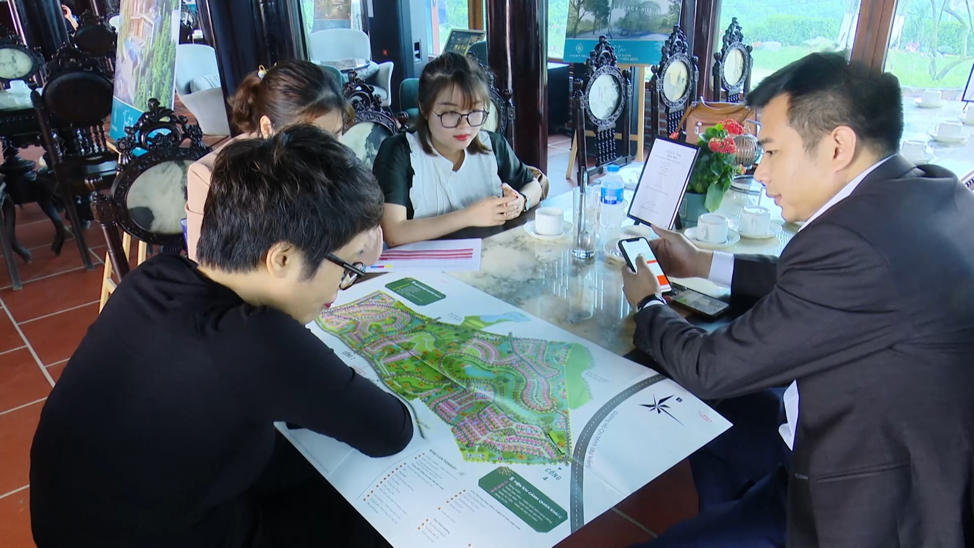 Bộ Xây dựng đề xuất siết quy định đào tạo môi giới BĐS