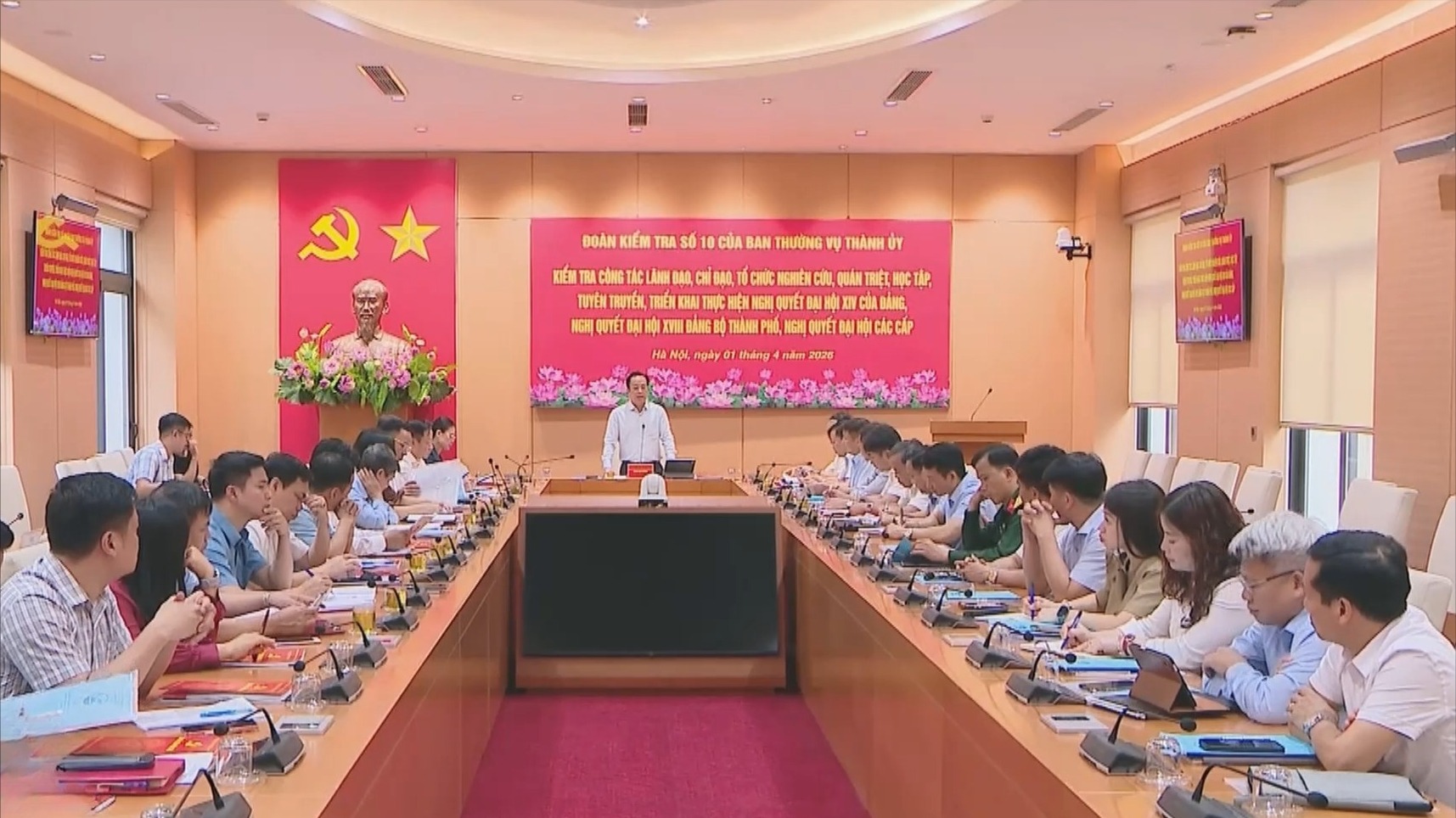 Đưa nghị quyết gần dân, sát dân hơn