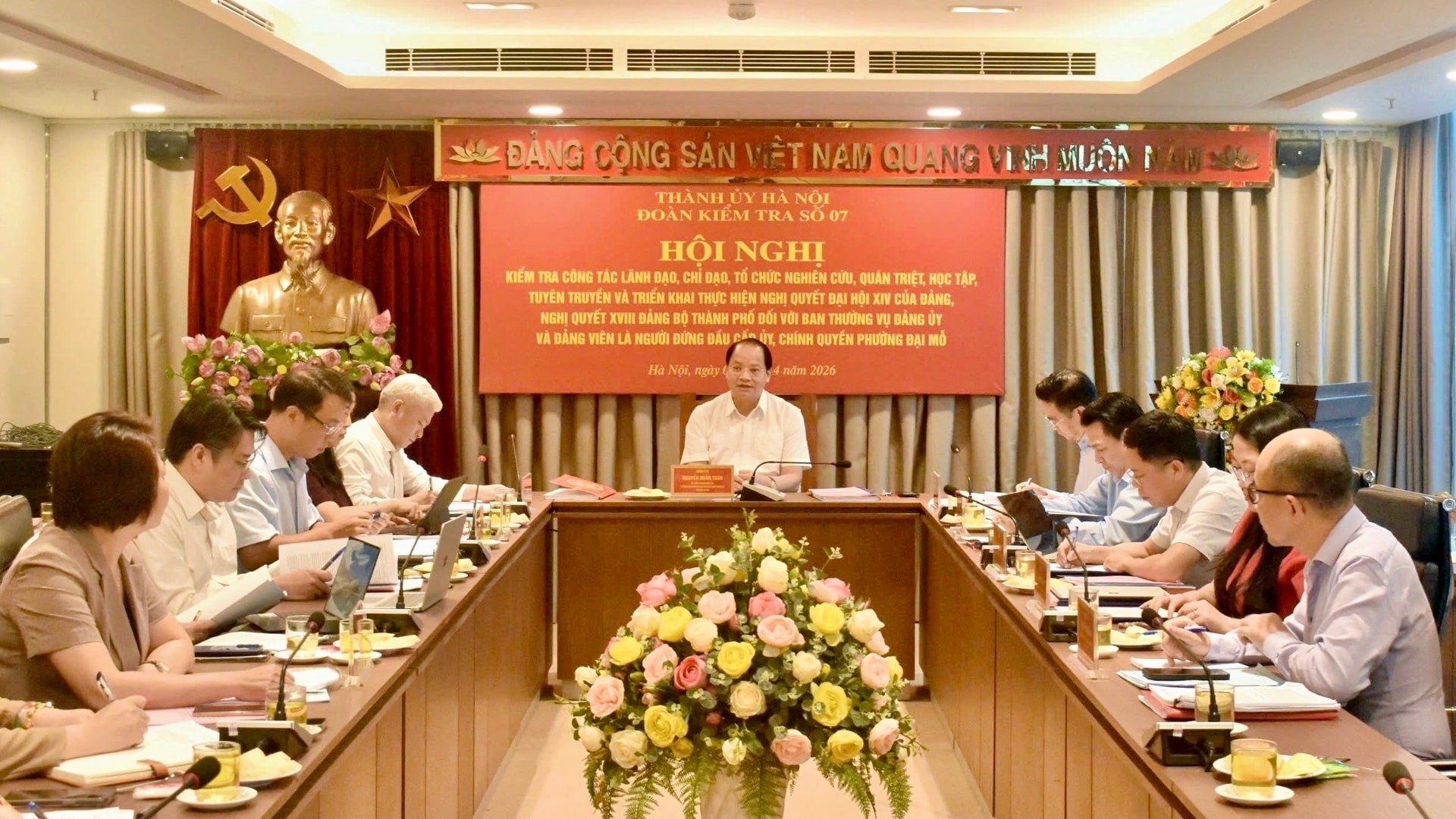 Triển khai nghị quyết cần bám sát tiến độ